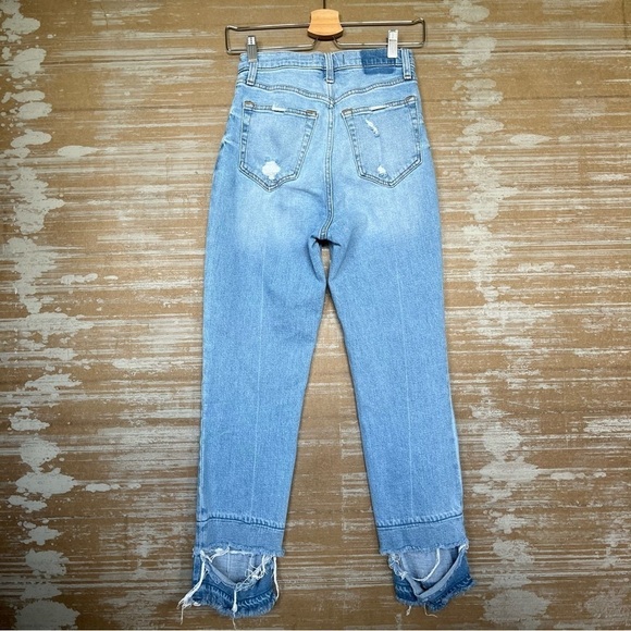 Abercrombie & Fitch Ultra High Rise Ankle Straight Jeans Light Wash Womens 25 - Picture 3 of 5